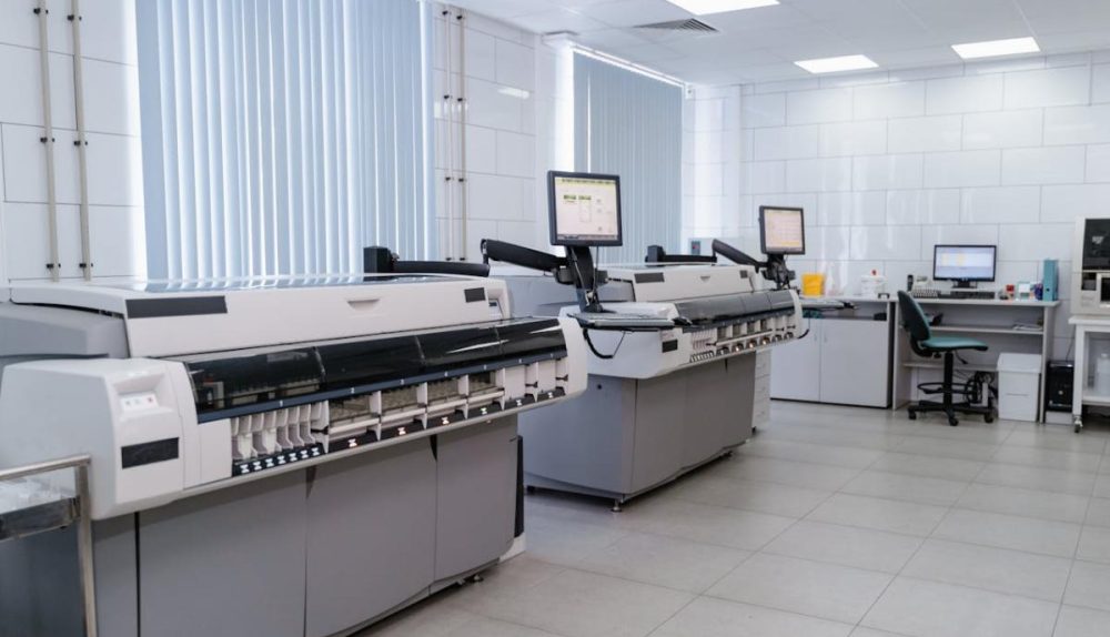 Stampa digitale guida completa ai vantaggi, applicazioni e sostenibilità