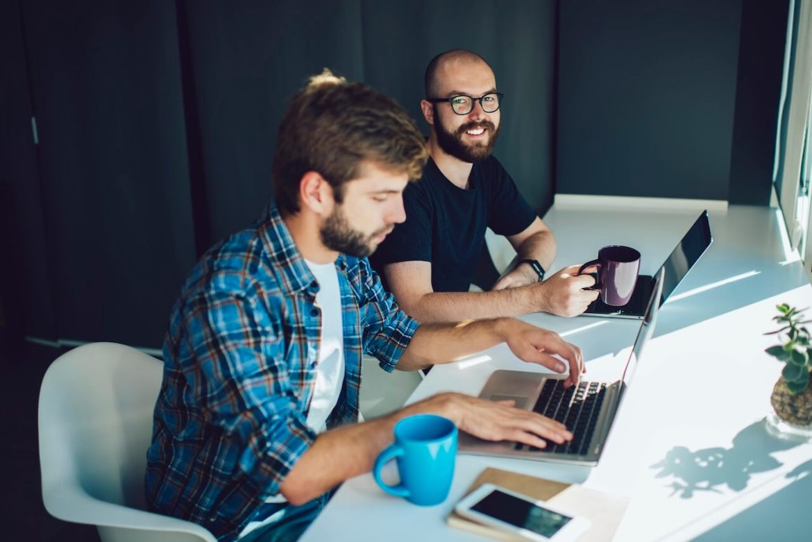 Come trovare uno sviluppatore freelance: guida completa e aggiornata